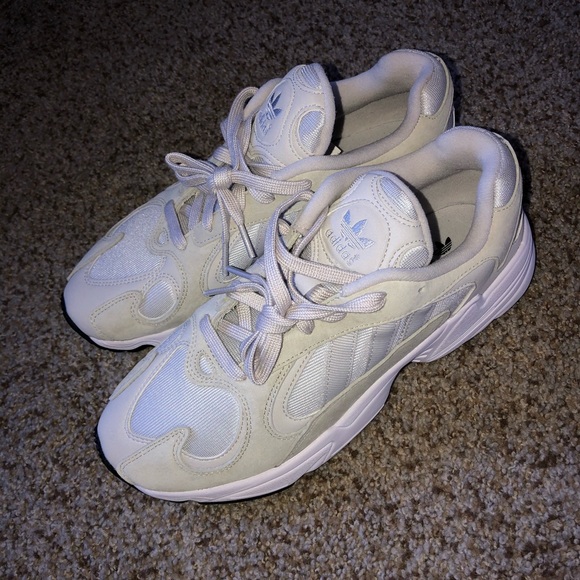 Adidas Torsion Yung-1 - Picture 3 of 7